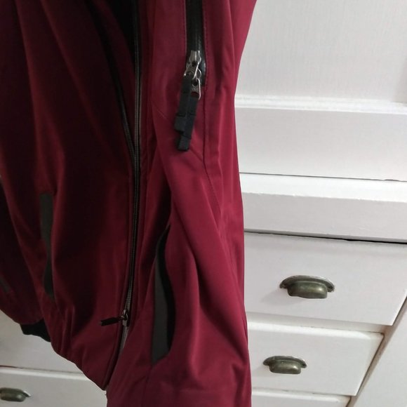 Aerther Apparel Women's Full Zip Lightweight Cycling Jacket - 2 - Picture 6 of 8